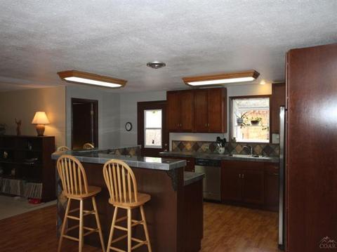 356 NE Mccartney, Bend, OR 97701 photo 4
