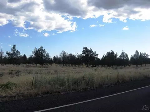 22099 Nelson Rd, Bend, OR 97701 photo 3