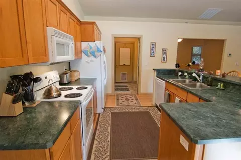 56359 Stellar Dr, Bend, OR 97707 photo 5