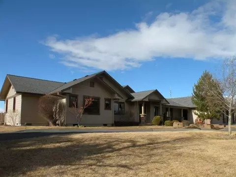 22079 Erickson Rd, Bend, OR 97701 photo 3