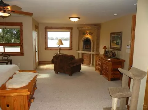 22079 Erickson Rd, Bend, OR 97701 photo 12