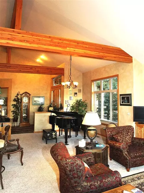 338 NW Phils Loop, Bend, OR 97701 photo 8
