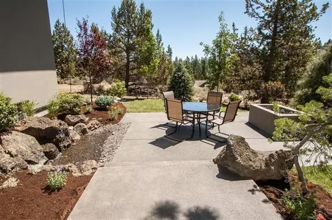 2487 NW Drouillard, Bend, OR 97701 photo 21