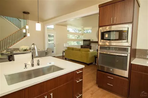 2487 NW Drouillard, Bend, OR 97701 photo 9