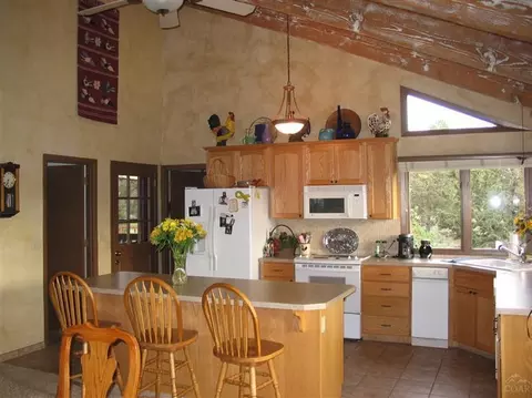 20060 Rodeo, Bend, OR 97701 photo 3