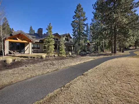 61764 Tam Mcarthur Loop, Bend, OR 97702 photo 22