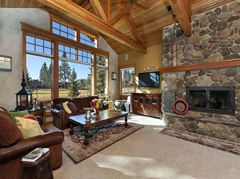 61764 Tam Mcarthur Loop, Bend, OR 97702 photo 4