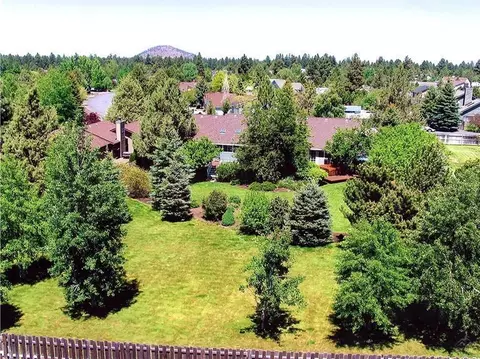 61215 Victory Loop, Bend, OR 97702 photo 13