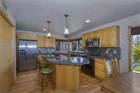 22555 Mcardle Rd, Bend, OR 97702 photo 4