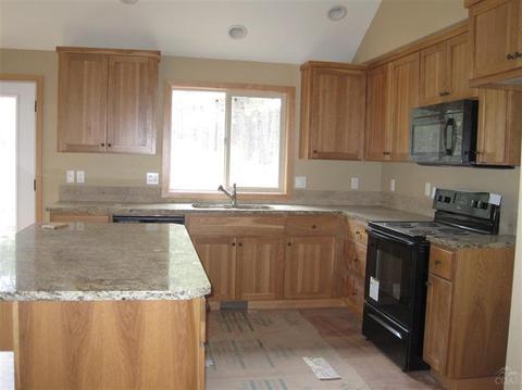 19209 Apache Rd, Bend, OR 97702 photo 4