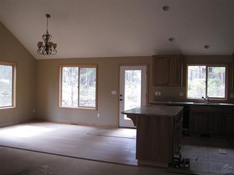 19209 Apache Rd, Bend, OR 97702 photo 9