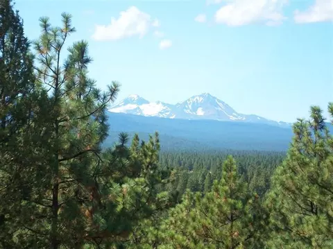 19085 Saddleback Ln, Bend, OR 97701 photo 1