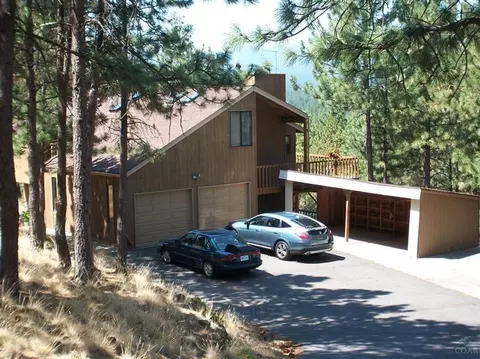 19085 Saddleback Ln, Bend, OR 97701 photo 4