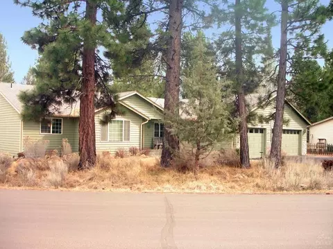 599 E Tyee Dr, Sisters, OR 97759 photo 1