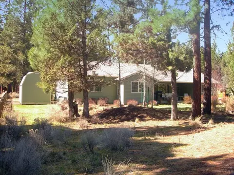 599 E Tyee Dr, Sisters, OR 97759 photo 9