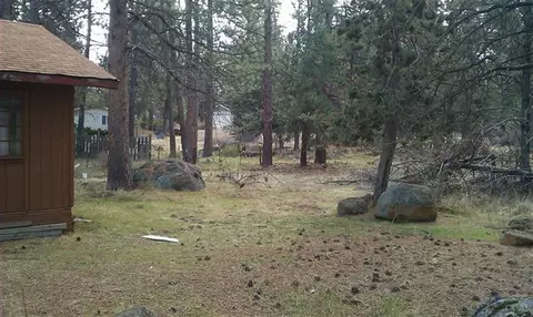 61676 Cedarwood Dr, Bend, OR 97702 photo 11