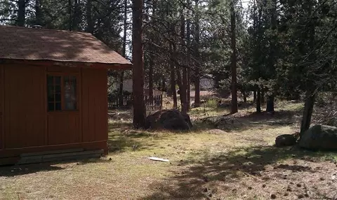 61676 Cedarwood Dr, Bend, OR 97702 photo 5