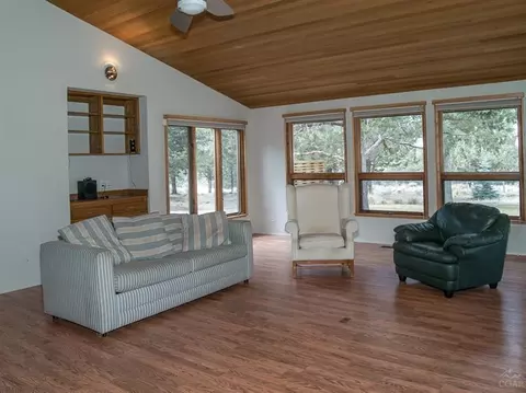 22070 Quebec Dr, Bend, OR 97702 photo 10