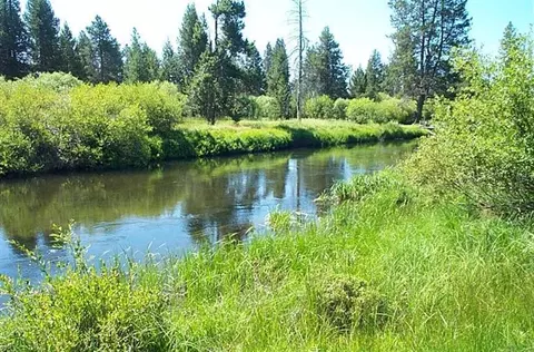 53762 Bridge Dr, La Pine, OR 97739 photo 1