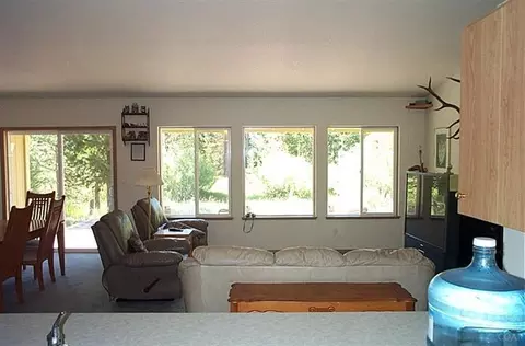 53762 Bridge Dr, La Pine, OR 97739 photo 13