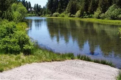 17074 Cooper Dr, Bend, OR 97707 photo 2