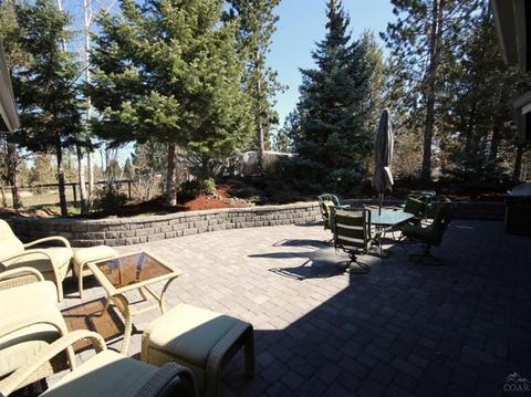 21440 Keyte Ln, Bend, OR 97701 photo 4