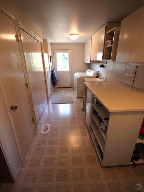 21440 Keyte Ln, Bend, OR 97701 photo 17