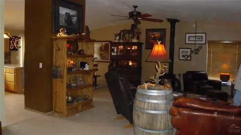 19111 Shoshone, Bend, OR 97702 photo 13
