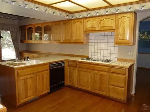 60673 Teton Ct, Bend, OR 97702 photo 5