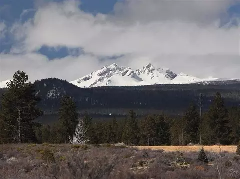 19140 Macalpine Loop, Bend, OR 97702 photo 3