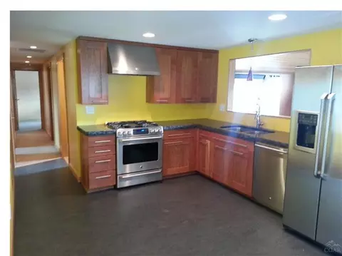 80 SE Craven Rd, Bend, OR 97702 photo 7