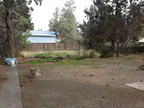 80 SE Craven Rd, Bend, OR 97702 photo 14