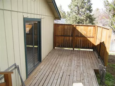 1684 NE Carson Way, Bend, OR 97701 photo 12