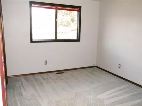 1684 NE Carson Way, Bend, OR 97701 photo 9