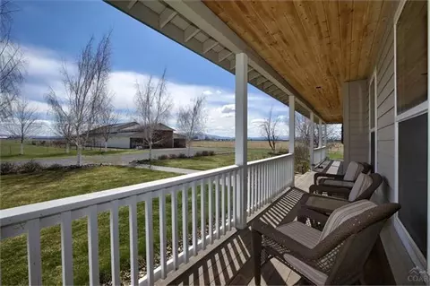 26345 Horsell Rd, Bend, OR 97701 photo 6
