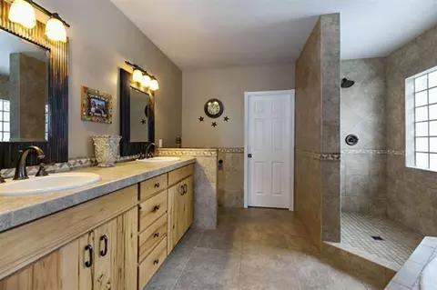 4010 NW Northcliff, Bend, OR 97701 photo 9