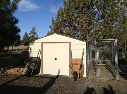 64805 Grande Loop, Bend, OR 97701 photo 18