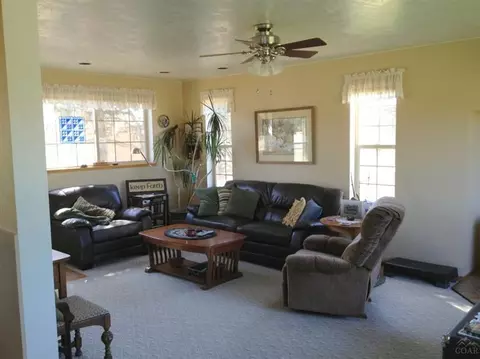 64805 Grande Loop, Bend, OR 97701 photo 11