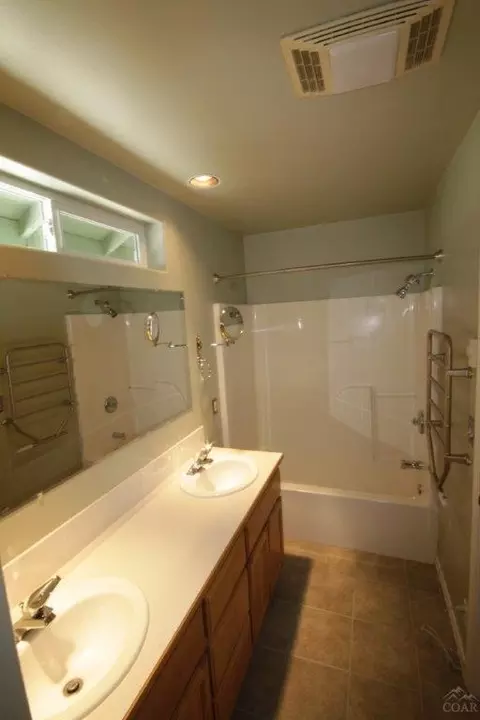 2610 NE Moonlight, Bend, OR 97701 photo 14