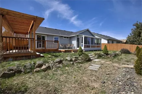 62630 Larkview Rd, Bend, OR 97701 photo 3