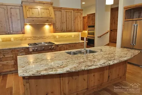 1789 NW Wild Rye Cir, Bend, OR 97701 photo 8