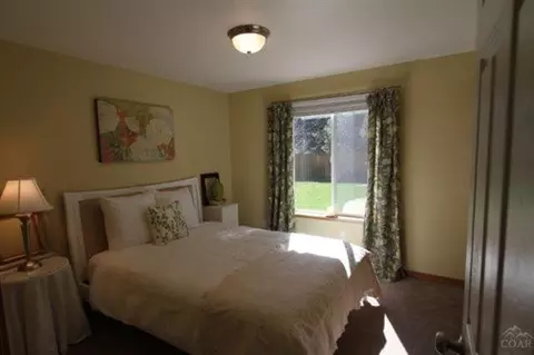 19505 Comanche Ln, Bend, OR 97702 photo 6