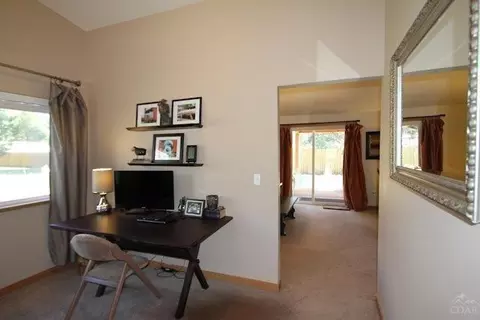 19505 Comanche Ln, Bend, OR 97702 photo 9