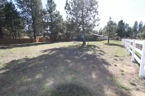 19505 Comanche Ln, Bend, OR 97702 photo 15