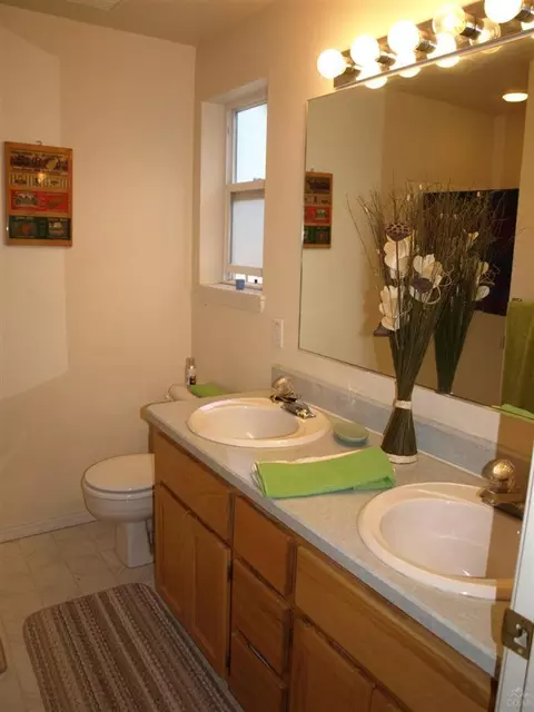 20733 NE Gallop Rd, Bend, OR 97701 photo 14