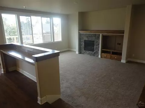 20862 SE Golden Gate Pl, Bend, OR 97702 photo 4