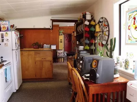 64050 Highway 20, Bend, OR 97701 photo 10