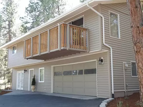19165 Doe Ln, Bend, OR 97701 photo 3