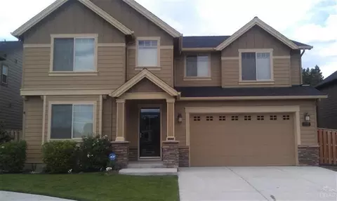 20544 Jacklight Ln, Bend, OR 97702 photo 1