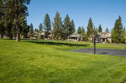 19436 Blue Lake Loop, Bend, OR 97702 photo 19